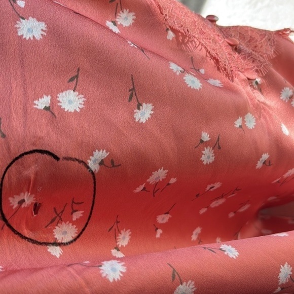 HP🏆 Womens Abercrombie & Fitch Lacey Adjustable Strap Flower Camisole Top Sm - Picture 7 of 7